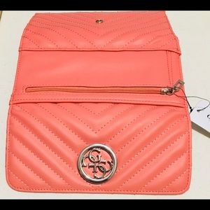 Guess wallet